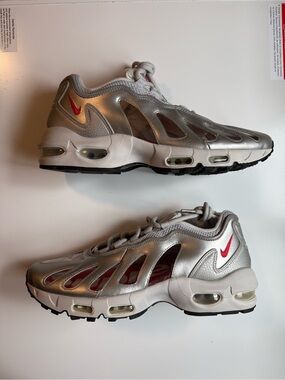 Nike Supreme Air Max Men's Silver and Red Air-Cushioned Running Shoes